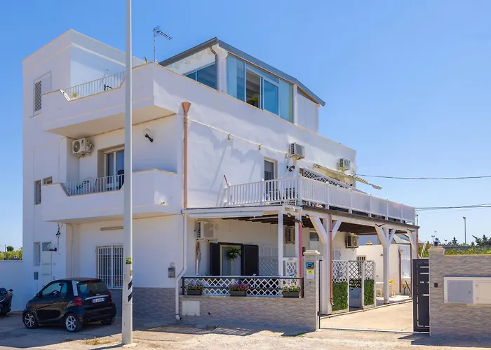Finestra Sul Mare Con Parcheggio Privato E A-c Daire Rivabella
